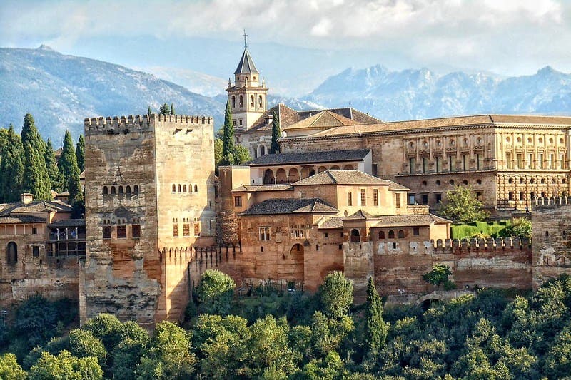 https://projetos.ss2.com.br/btgviagens/wp-content/uploads/2019/09/portugal-e-espanha-I.jpg