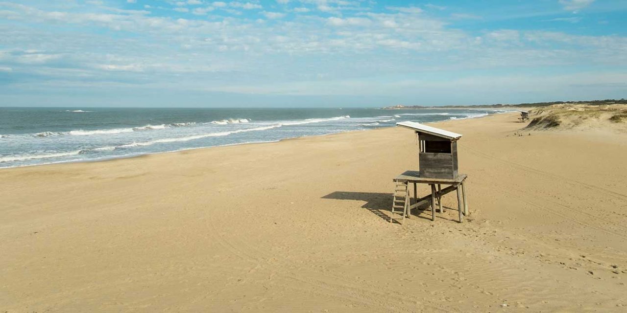 https://projetos.ss2.com.br/btgviagens/wp-content/uploads/2019/10/pacotes-de-viagens-banner-internas-america-do-sul-uruguai-praia-punta-del-diablo-1280x640.jpg