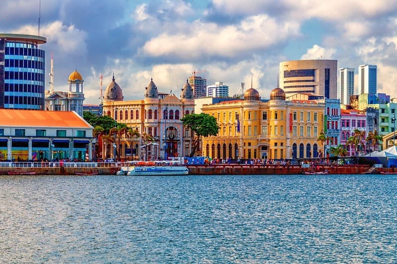 https://projetos.ss2.com.br/btgviagens/wp-content/uploads/2020/03/Recife-1.jpg