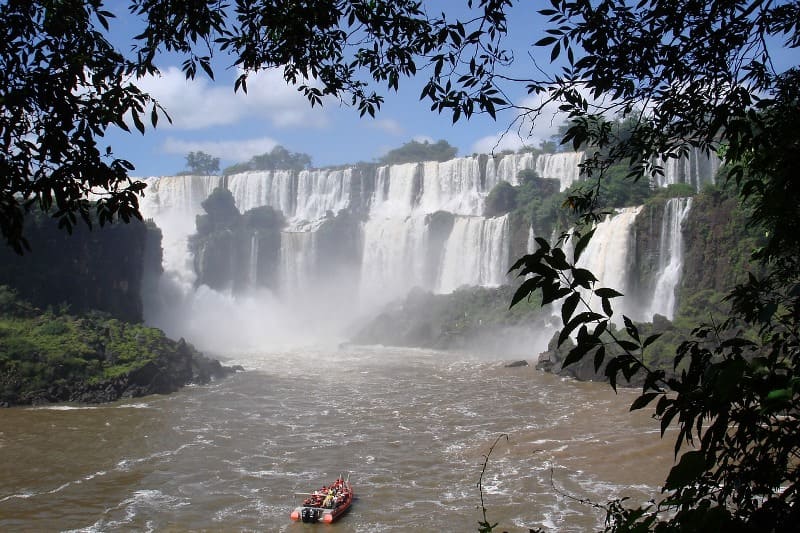 https://projetos.ss2.com.br/btgviagens/wp-content/uploads/2020/03/foz-10.jpg
