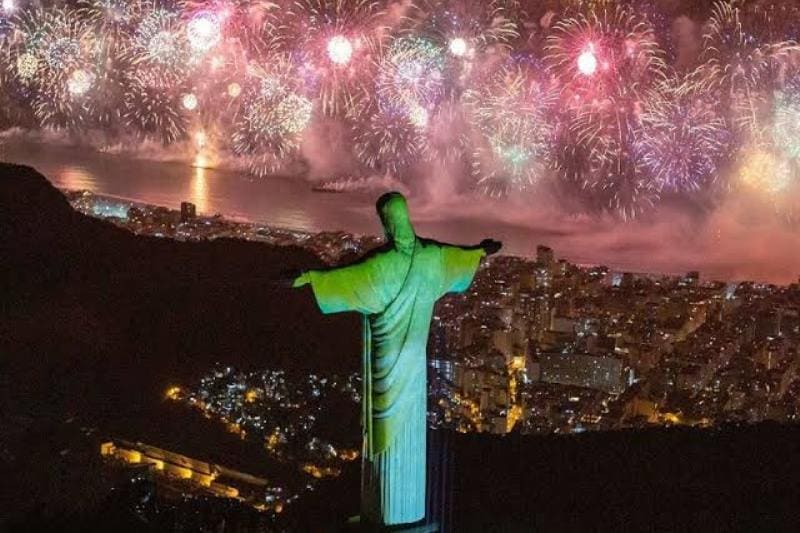 https://projetos.ss2.com.br/btgviagens/wp-content/uploads/2020/04/Reveillon-3.jpg